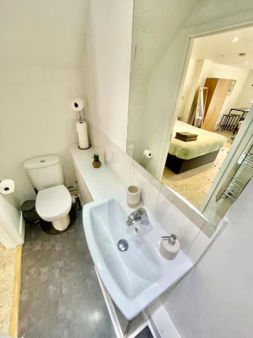 Cambridge City Centre Studio, Sleeps 3 Екстер'єр фото
