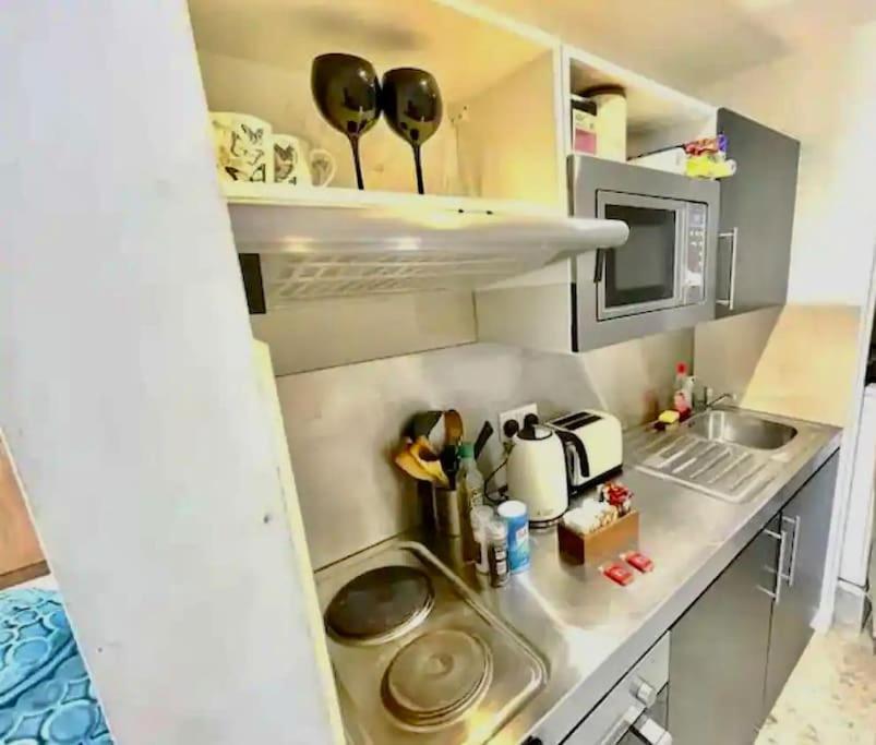 Cambridge City Centre Studio, Sleeps 3 Екстер'єр фото